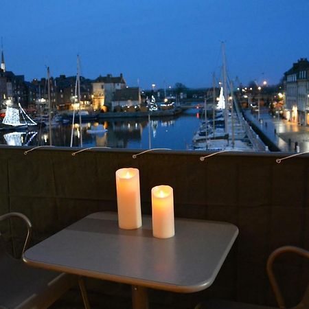 Apartament Le Balcon Du Port Honfleur Zewnętrze zdjęcie