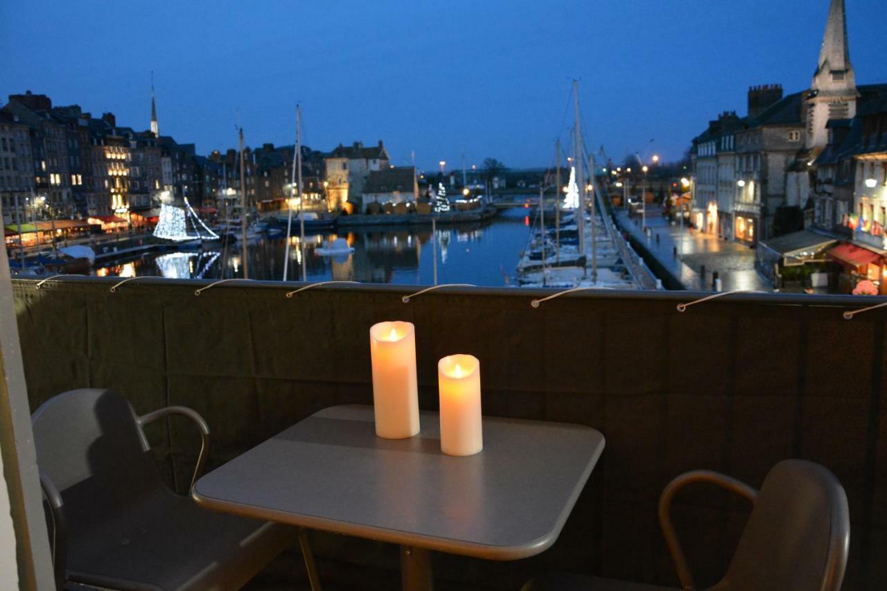 Apartament Le Balcon Du Port Honfleur Zewnętrze zdjęcie